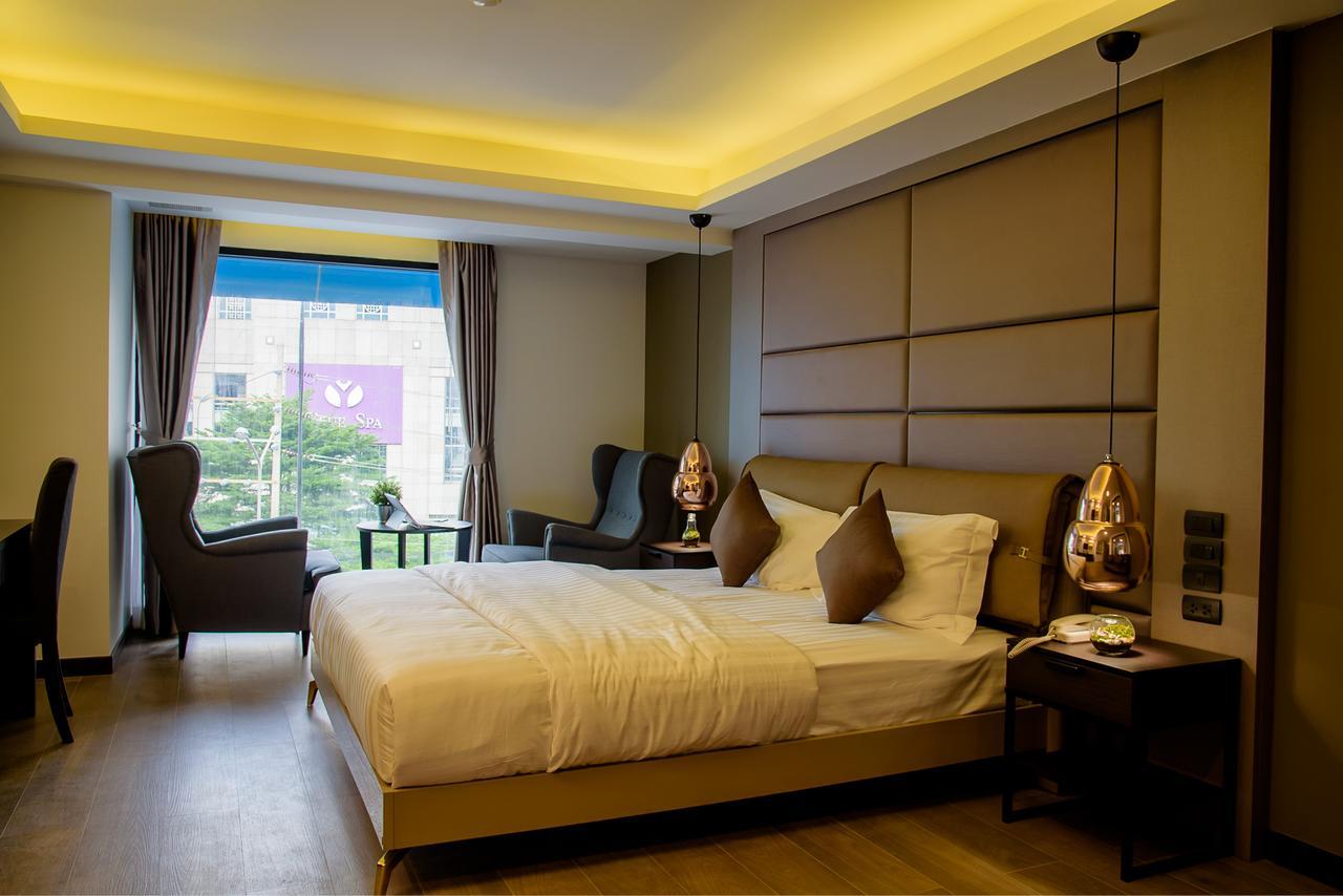 The Connex Asoke Hotel Bangkok Bagian luar foto